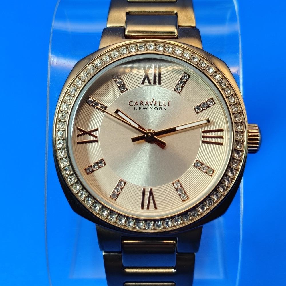 Vintage 2009 Caravelle by Bulova Rhinestone Bezel 32mm Gold Women's Quartz Watch